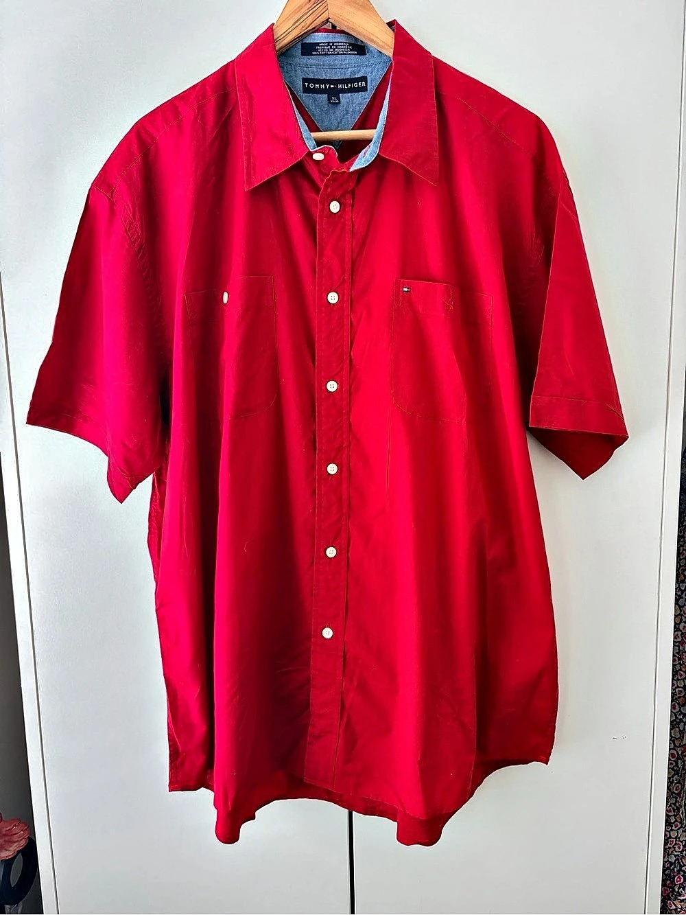 Tommy Hilfiger Short Sleeve Button Down in Pink XL Like New